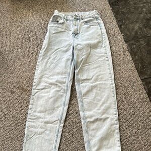 Urban Outfitters High-Rise Baggy Jeans Size 28